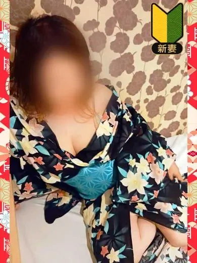 朝吹こころ