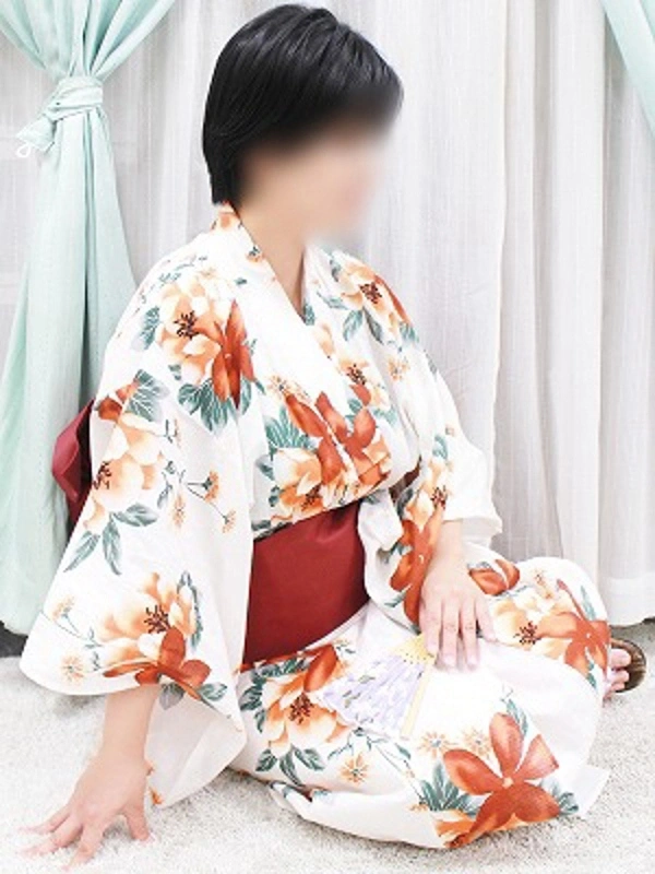 つきの