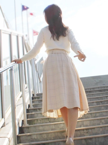 移動時間でイケます！癒し系スレンダー美女「ゆかりさん」お見逃しなく！
