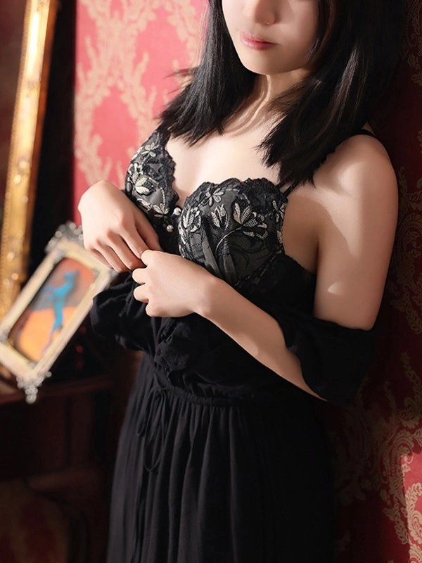 小林　美海