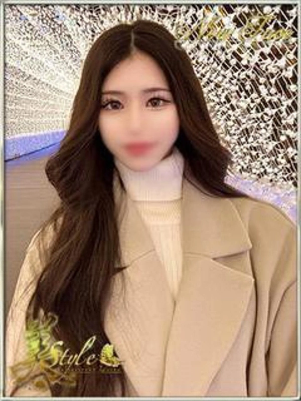 さやな♦凛として美しい