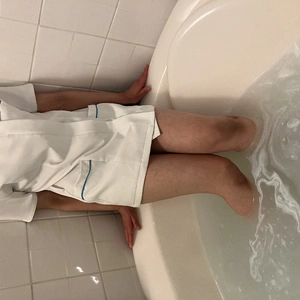 新人ナースこころ 明日1/4(日)出勤いたします 残り2枠