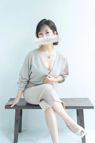 洗礼された人妻との極上の空間をご案内させていただきます。