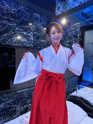 見習いみこちゃん