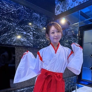 見習いみこちゃん