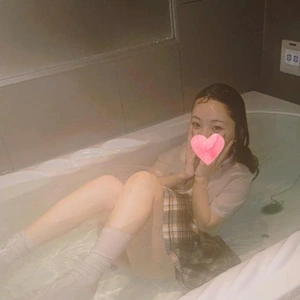 ローションまみれ