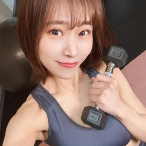 ジムでトレーニングあやこさん🏋️‍♀️