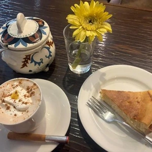 聞き耳を立てる👂