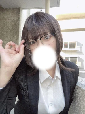 真面目なOLが……