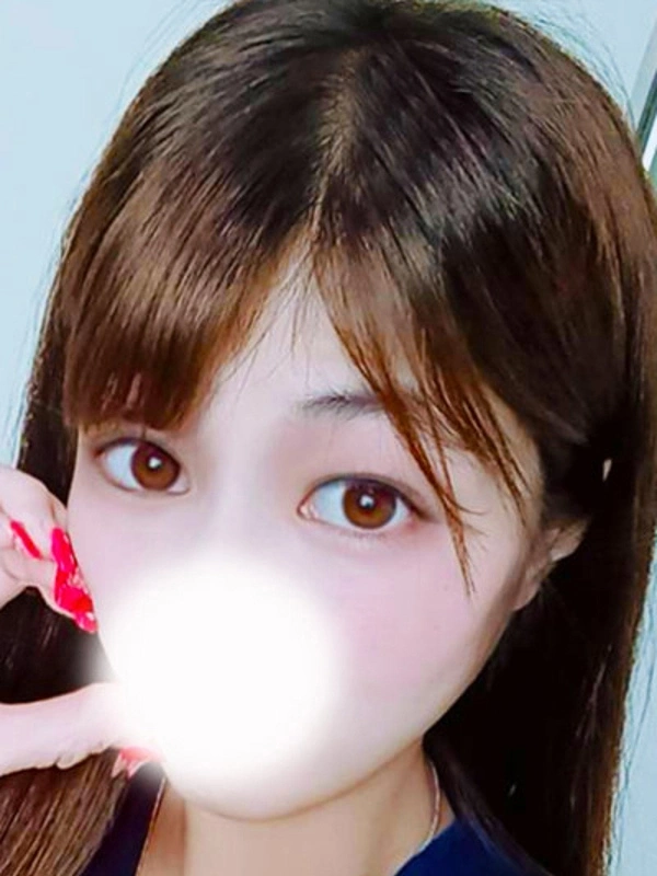 みいな