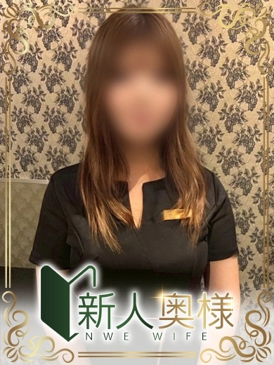 皐月しいな