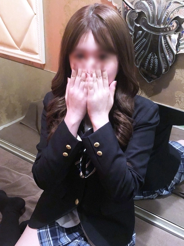 あいな