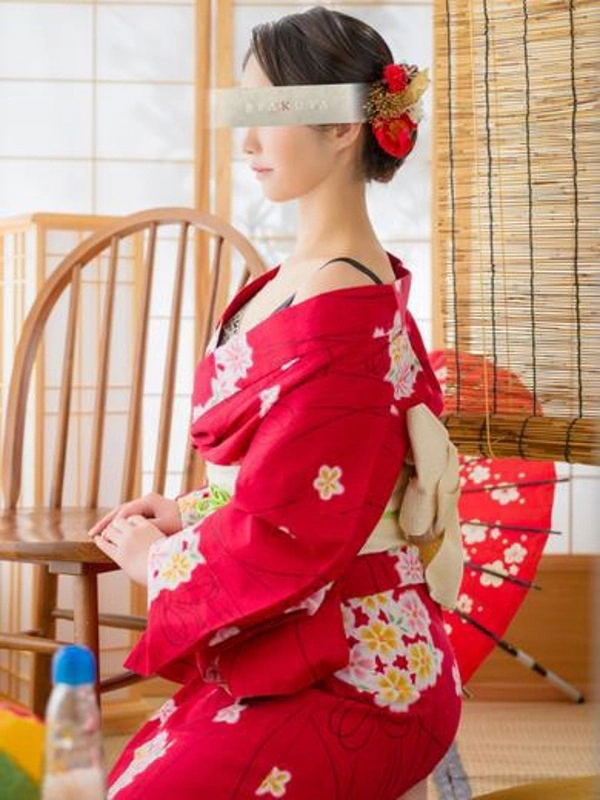 椿菜々美