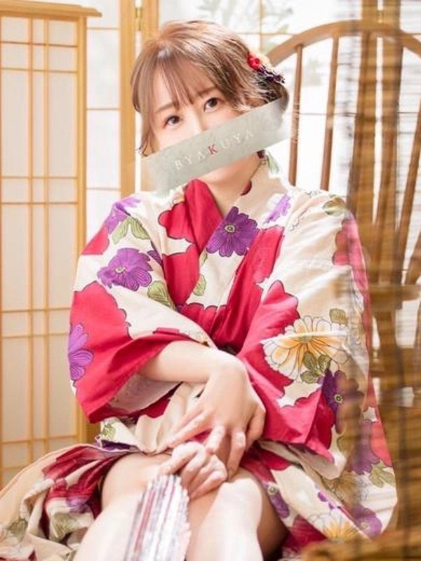京本 彩音