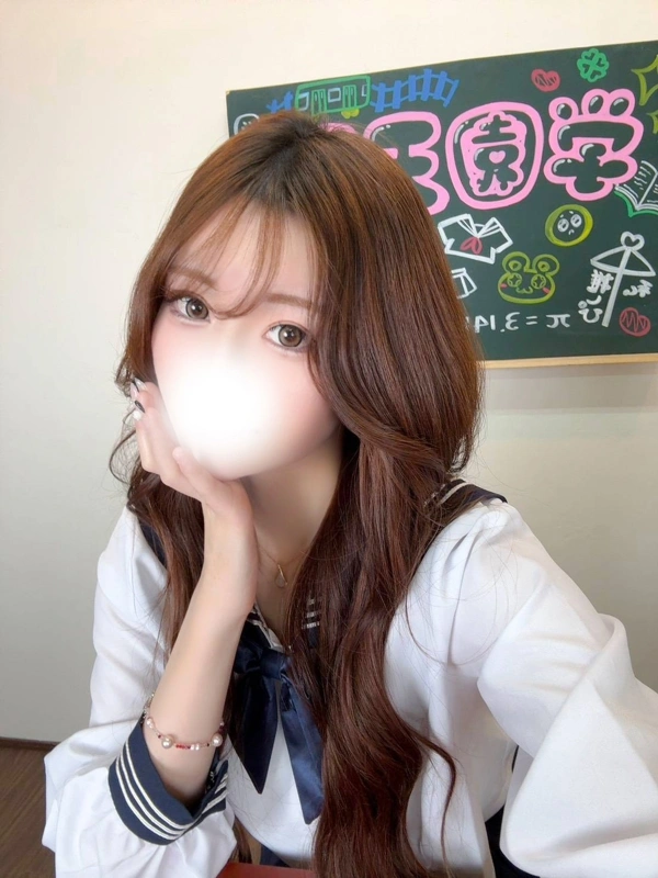 とあ(モデル体型の美女)