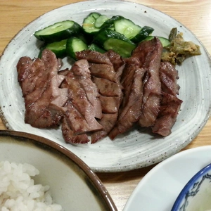 【ちなつ外食偏】😄🥩✨
