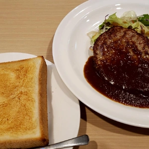 【ちなつ】です😄🍴✨