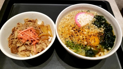 【ちなつ】です😄🍜✨