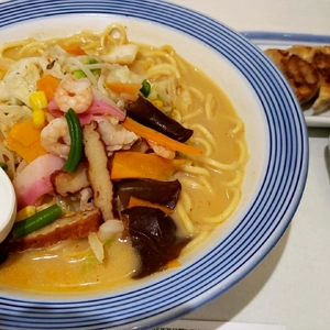 【ちなつ】です😄🍜✨