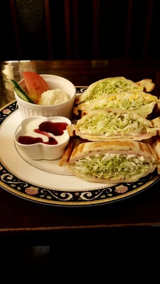 【ちなつ外食編】😄🥪✨