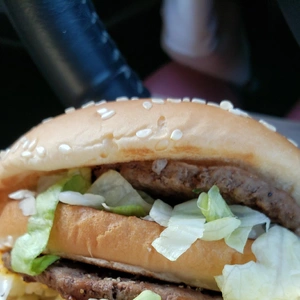 【ちなつ】です😄🍔✨