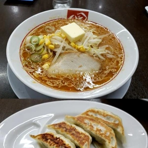 【ちなつ】です😄🍜✨