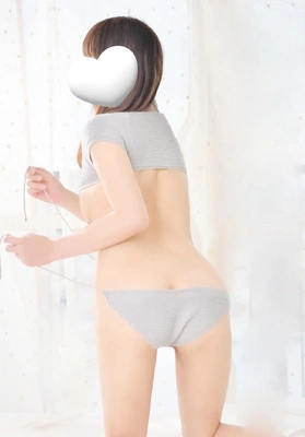 童貞を○○す　ニット