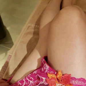 明日は出勤😊
