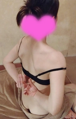 背中もお納めください♪