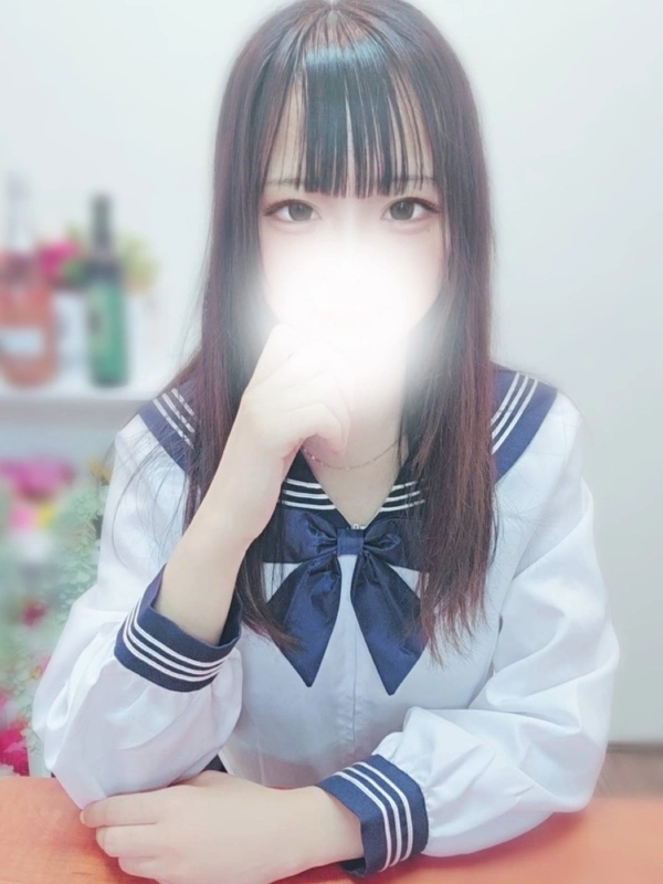 リリ(可愛い現役学生)