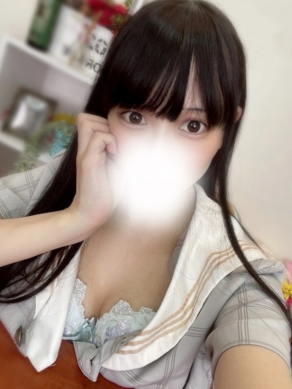 ノア(黒髪清楚ロリ)