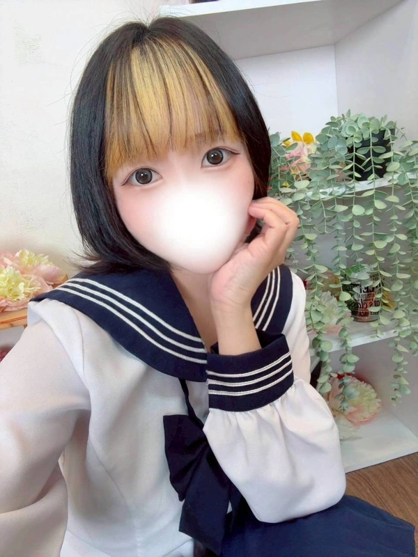 アメ(明るきフルオプ少女)