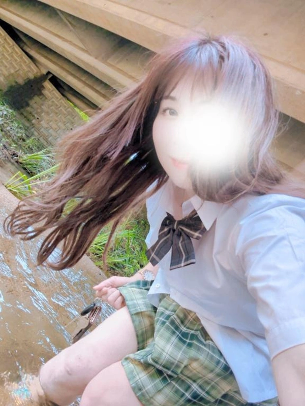 一咲みゆゆ