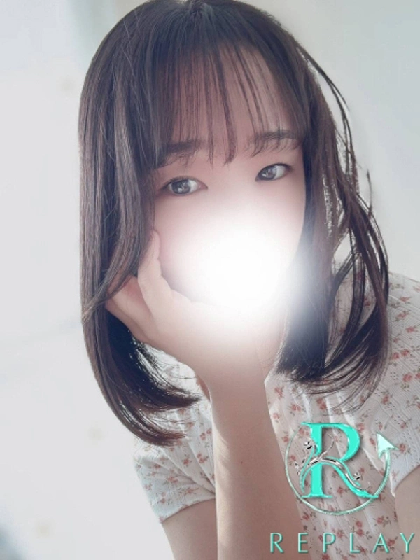 もも（新人女性）