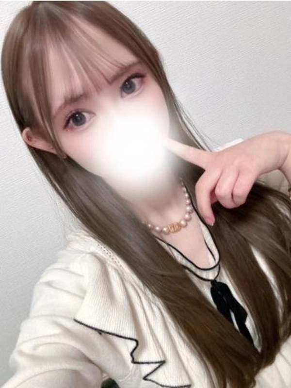 あずさ（新人女性）