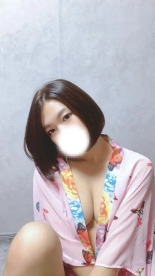 お腹守る