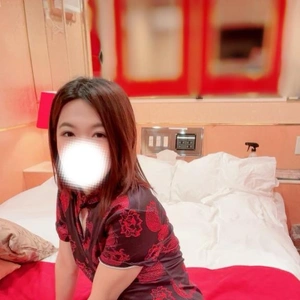 振り向き腹パン