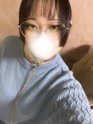 (∩'-'⊂)ｼｭｯ