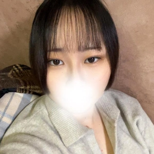 (∩'-'⊂)ｼｭｯ