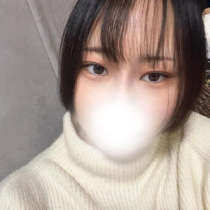 (∩'-'⊂)ｼｭｯ